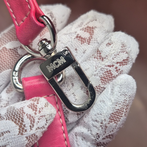 MCM Pink & White Tote Bag - Picture 8 of 17